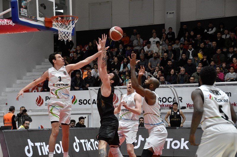 Türkiye Sigorta Basketbol Süper Ligi: Aliağa Petkimspor: 96 - Ayos Konyaspor: 85