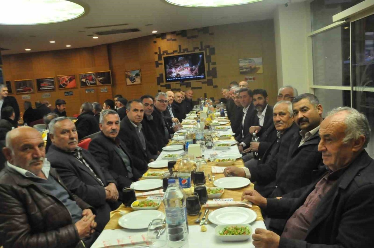 Kaymakam Sülün, muhtarlarla iftarda bir araya geldi