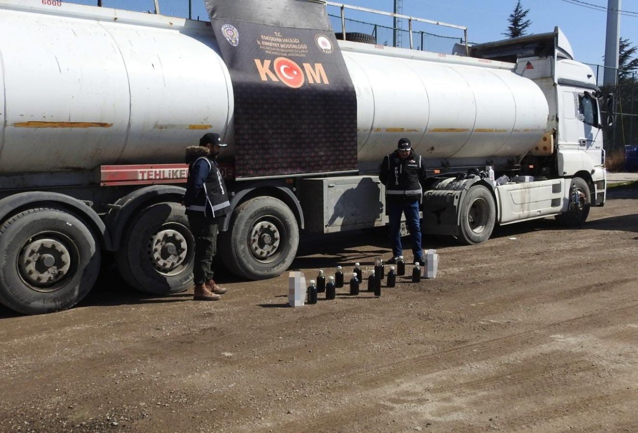Eskişehir’de polis ekiplerinden kaçak yakıt operasyonu