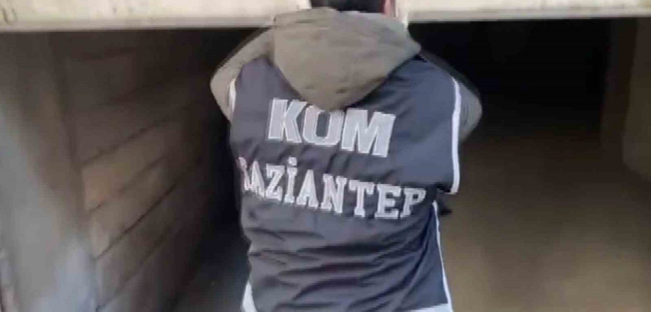 Gaziantep’te 121 bin adet kaçak makaron ele geçirildi