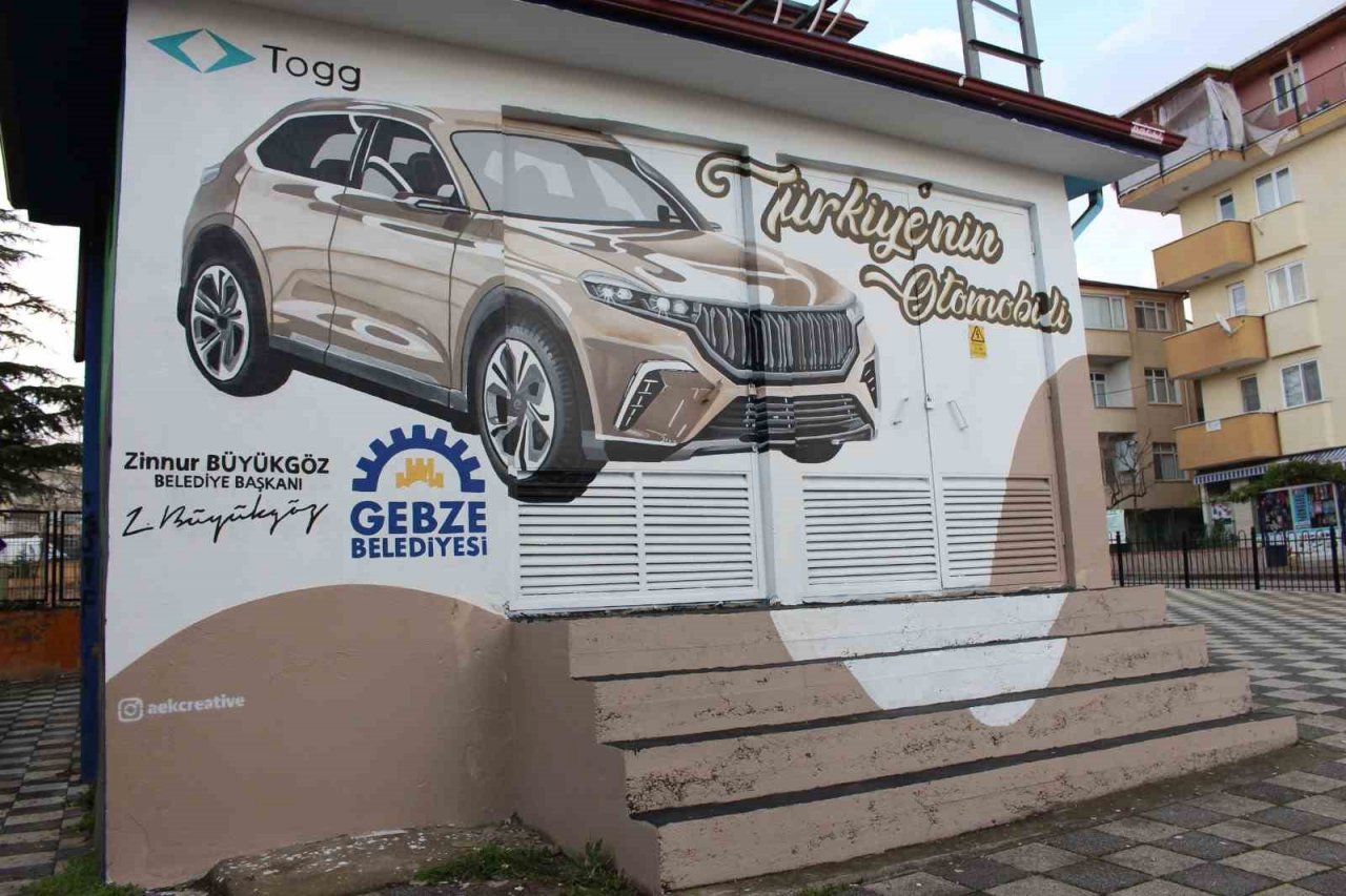 Trafo binası TOGG ve Kızılelma ile süslendi