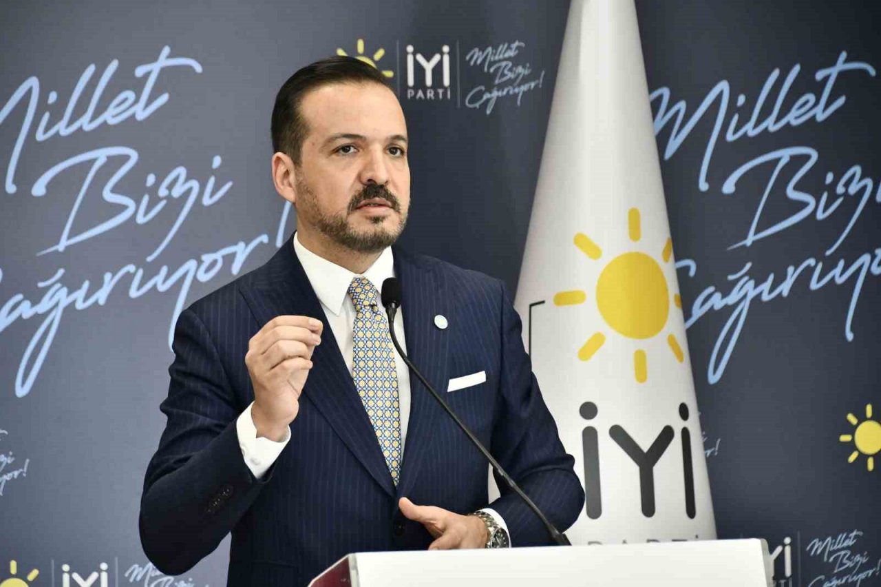 İYİ Parti Sözcüsü Zorlu: “Toplum bir infiale uyandı ama kovalamaca adı altında söz konusu şahıs mahkemeye çıkarılmadan serbest bırakıldı”
