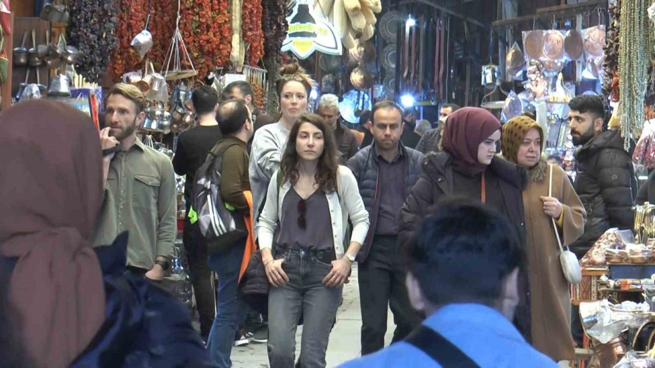 Depremin vurduğu Gaziantep’te turist yoğunluğu sevinci