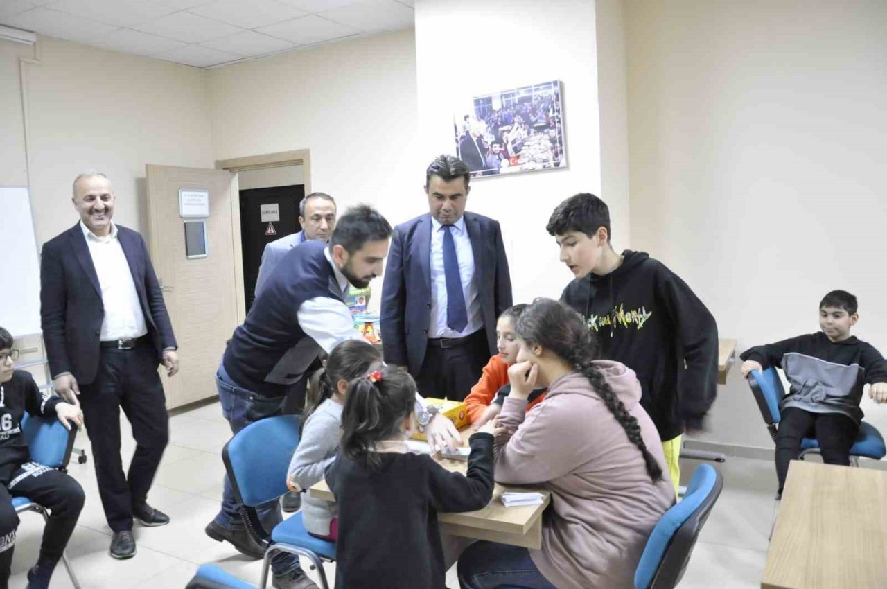 Safranbolu’da depremzede öğrencilere psikososyal destek