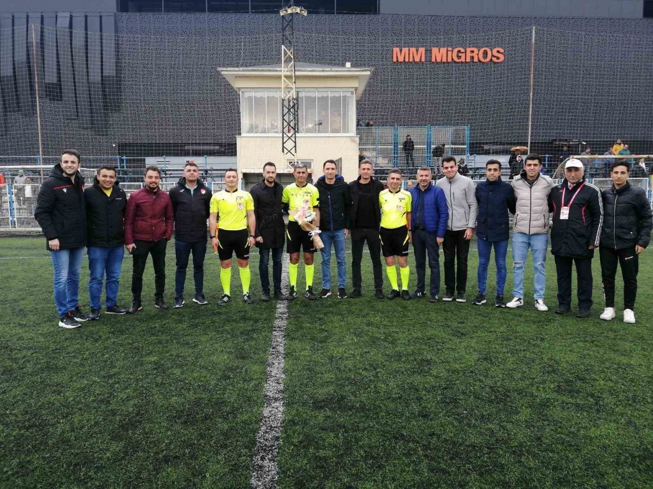 Hakem Suat Alptekin jübile yaptı