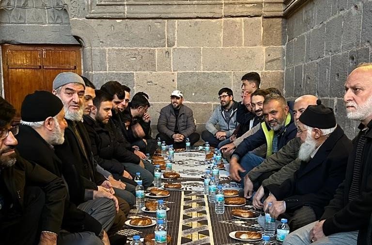 Kayseri ’Ümmet İftarı’ Geleneği Devam Ediyor
