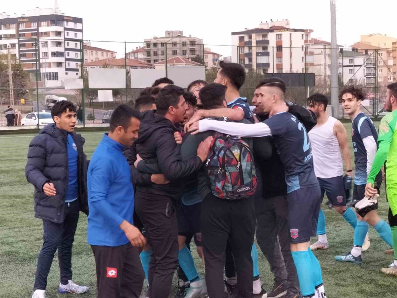 Akkışlaspor ligde kaldı