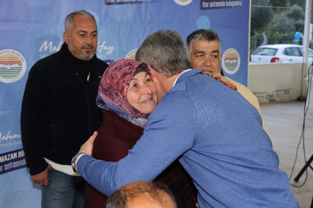 Marmaris Turgut Mahallesi sakinleri iftarda buluştu
