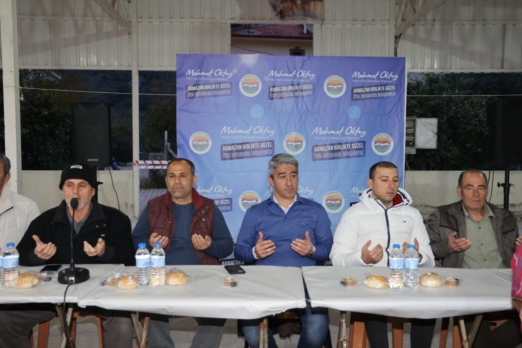 Marmaris Turgut Mahallesi sakinleri iftarda buluştu