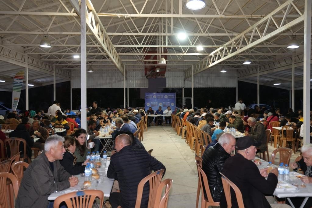 Marmaris Turgut Mahallesi sakinleri iftarda buluştu