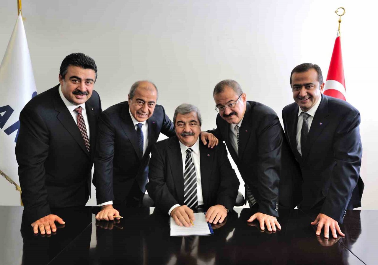 Gaziantepli sanayici Abdulkadir Konukoğlu’ndan "işimizin başındayız’ �ağrısı