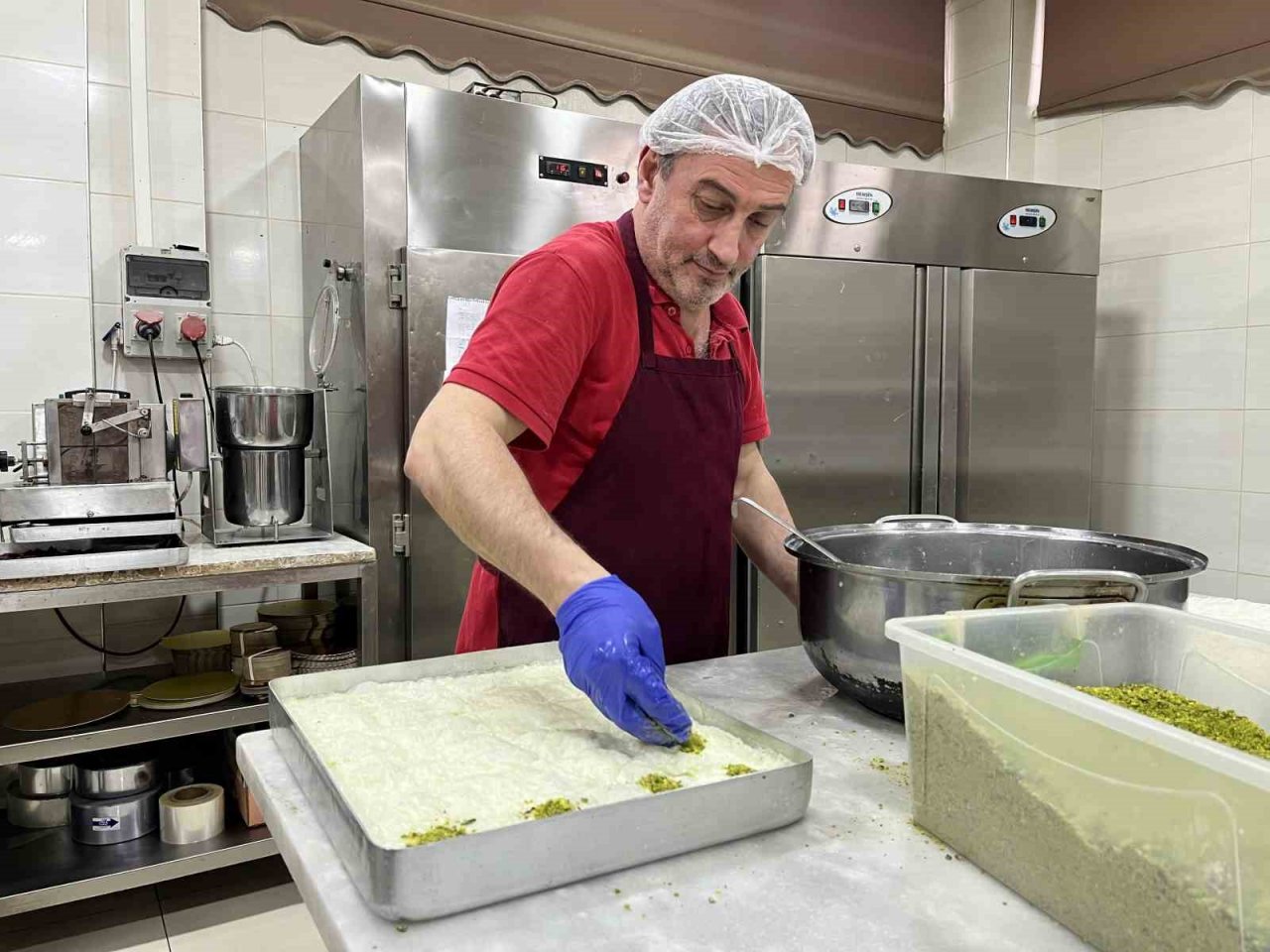 Ramazan’ın vazgeçilmezi ‘Güllaç’ın püf noktaları: “Şeker oranı iyi ayarlanmalı”