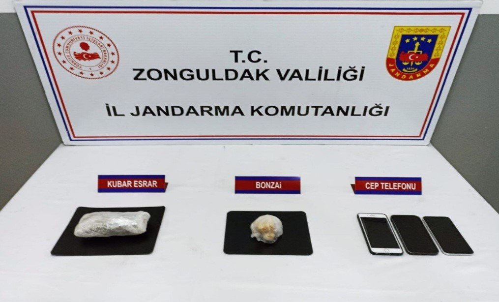 Uyuşturucu operasyonunda 4 şüpheli tutuklandı