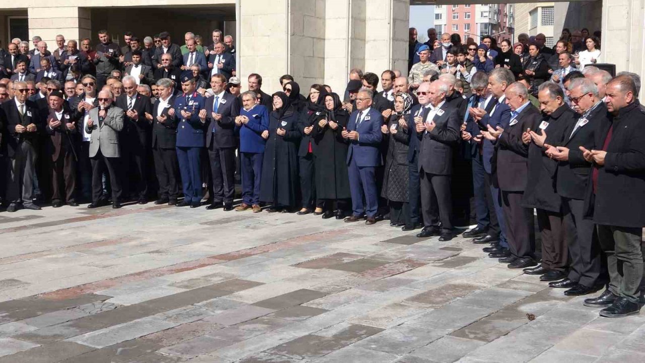 22. Dönem Kayseri Milletvekili Mustafa Duru’ya son görev