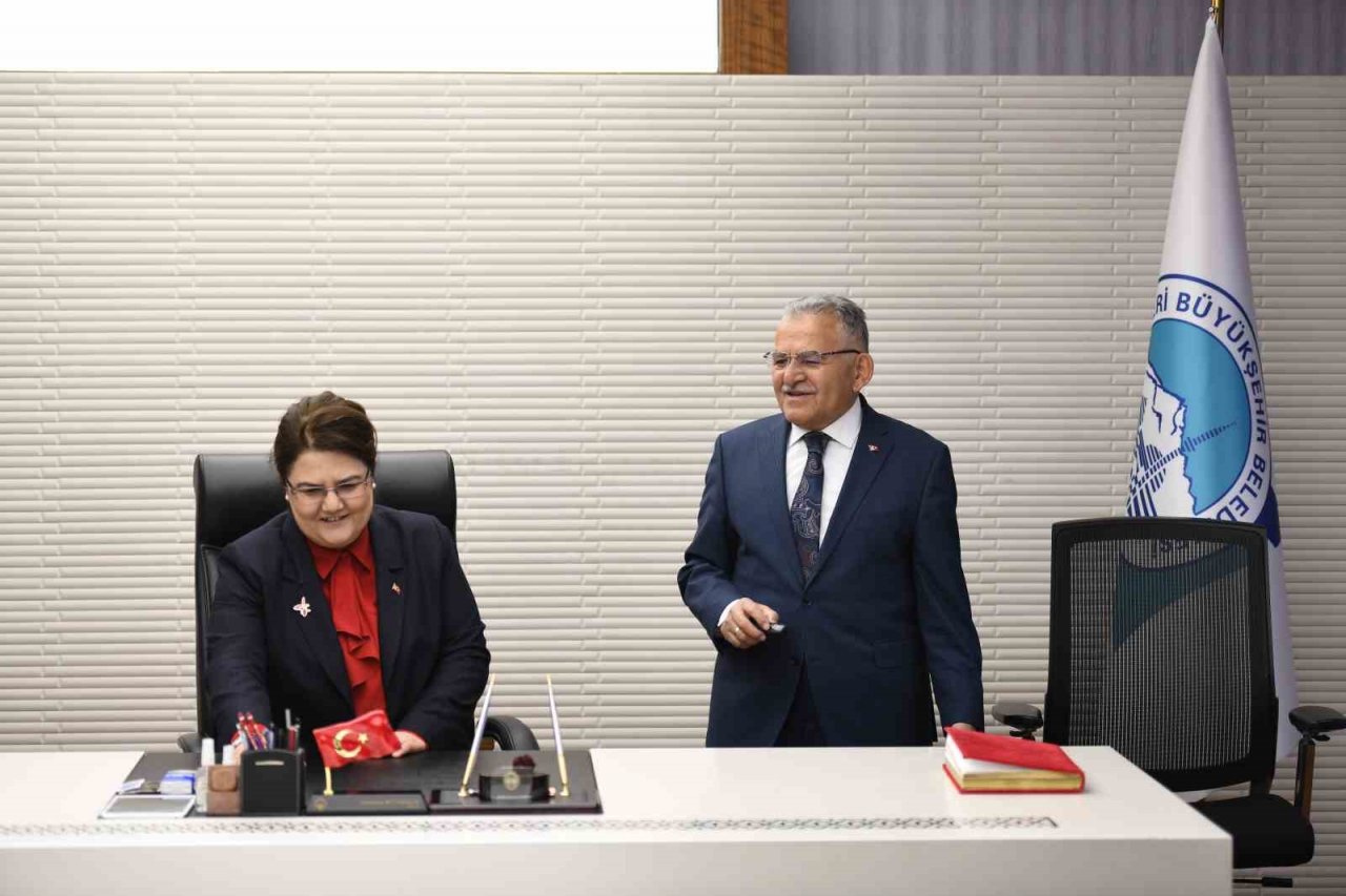 Bakan Yanık’tan Başkan Büyükkılıç’a ziyaret