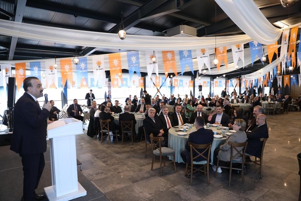 AK Parti Kocaeli, seçime 41 gün kala istişare kurulunu topladı