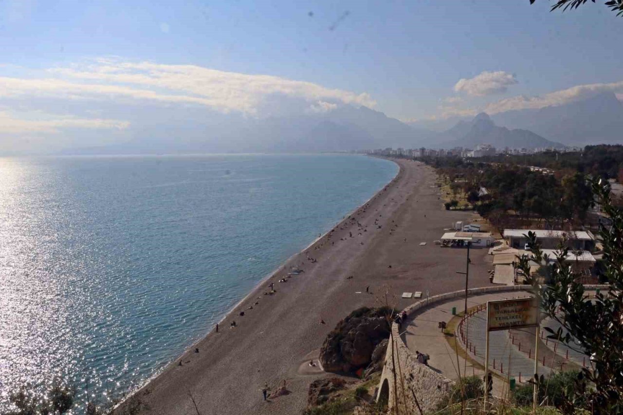 Antalya, turizm verilerindeki artışını sürdürüyor