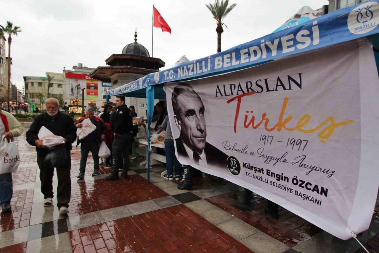 Nazilli Belediyesi Başbuğ Türkeş için hayır yaptı