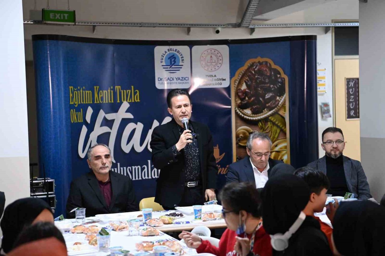 Başkan Yazıcı, okullardaki öğrenci ve velileri ile iftar programında bir araya geliyor