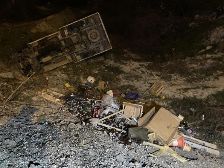 Kontrolden çıkan araç şarampole yuvarlandı: 1 yaralı