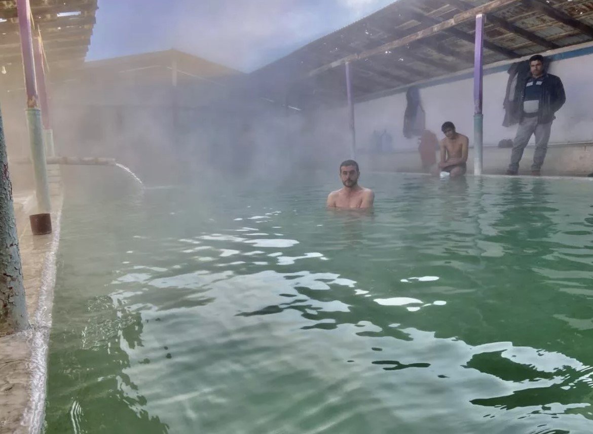 Dört mevsim sıcak suyuyla şifa arayanların adresi: “Diyadin Kaplıcaları”