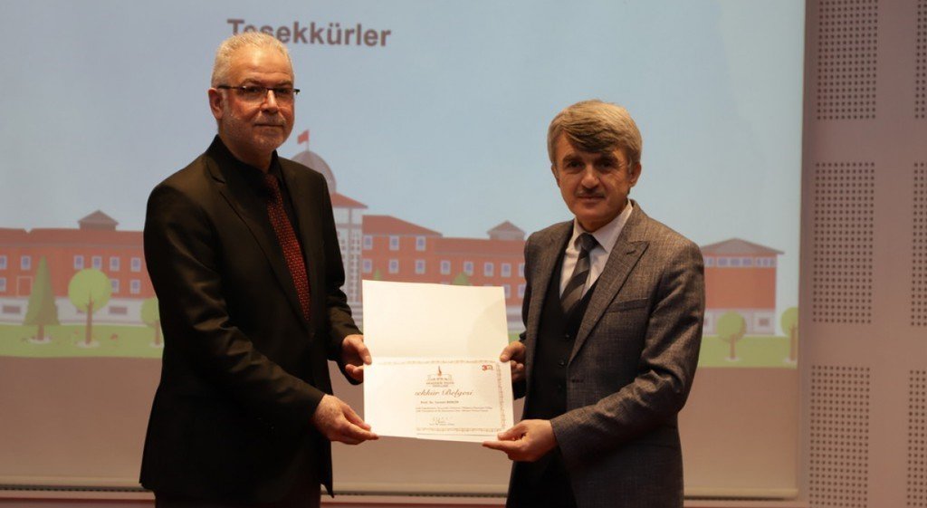 DPÜ’de akademik yükseltme ve akademik teşvik ödül törenleri