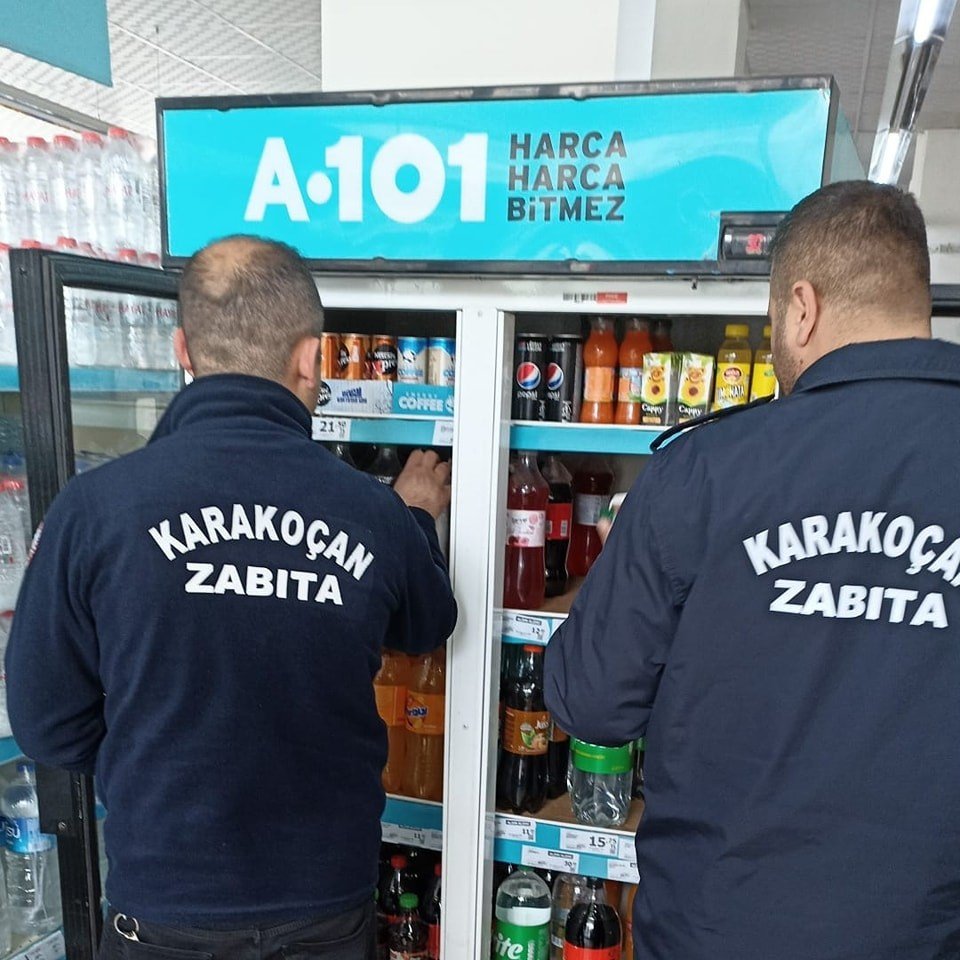 Zabıta ekiplerinden market denetimi