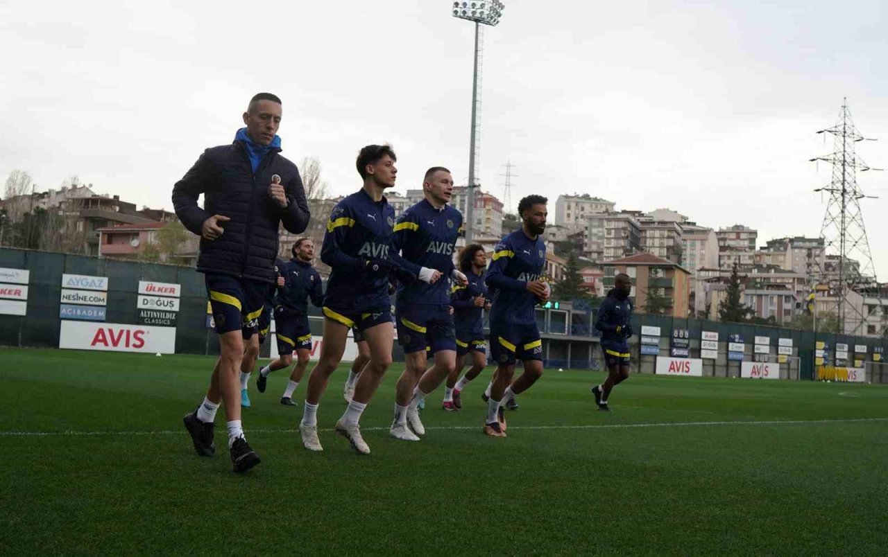 Ali Koç, Fenerbahçe antrenmanını takip etti