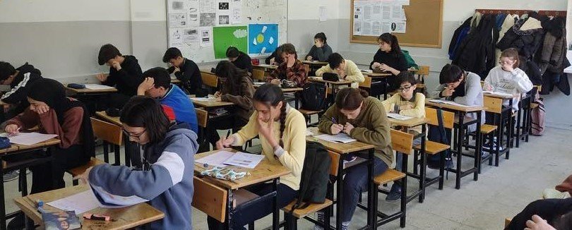 Gediz’de ’Akademik Başarıyı İzleme’ programı sınavları