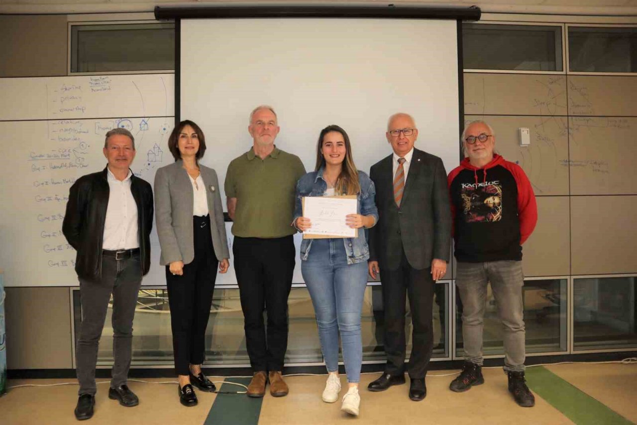 Afetzedeler için ‘Kısa Dönemli Kalıcı Ev’ atölyesi