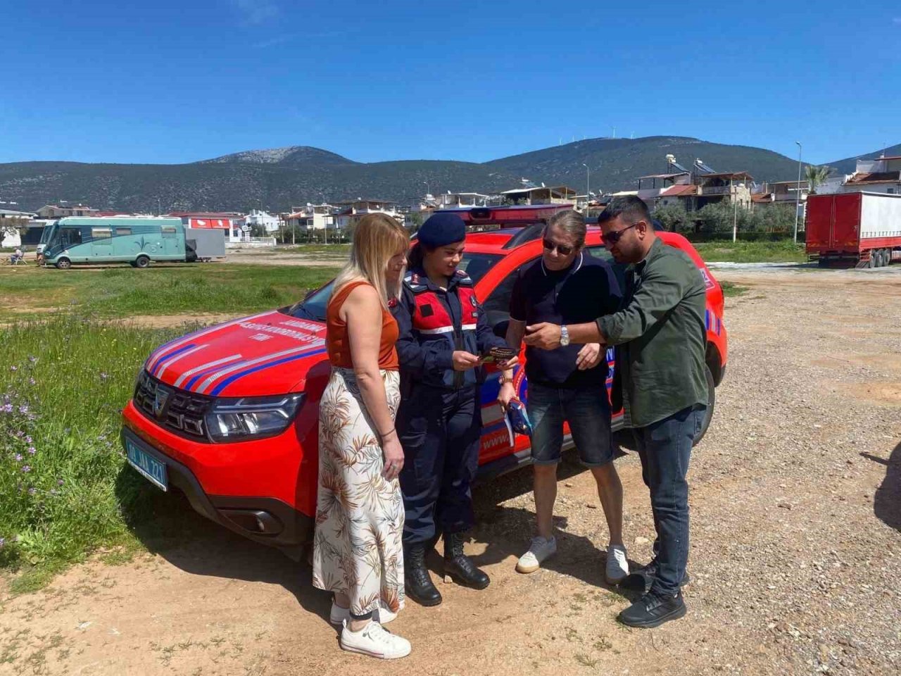 Jandarma Akbük’te orman yangınlara karşı bilgilendirdi