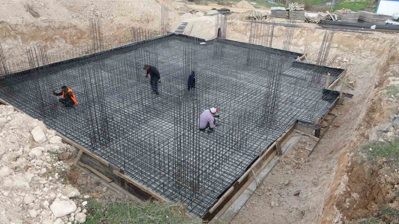 Depremde etkilenen Malatya’da köy evlerinin inşasına başlandı