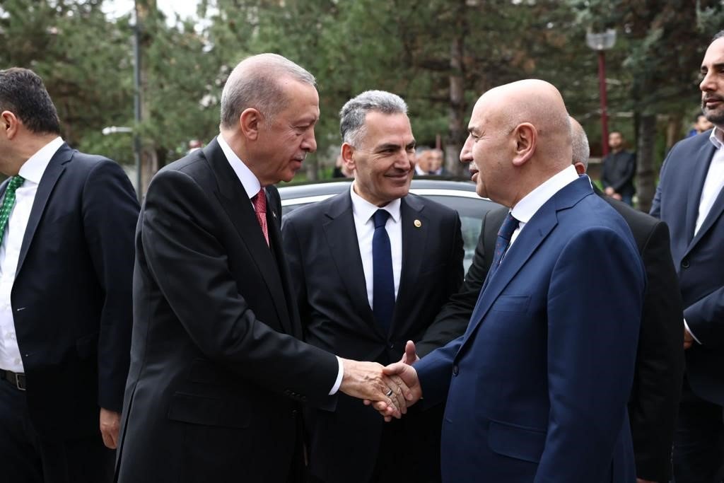 Başkan Altınok, Alparslan Türkeş’i Cumhurbaşkanı Erdoğan ile birlikte andı