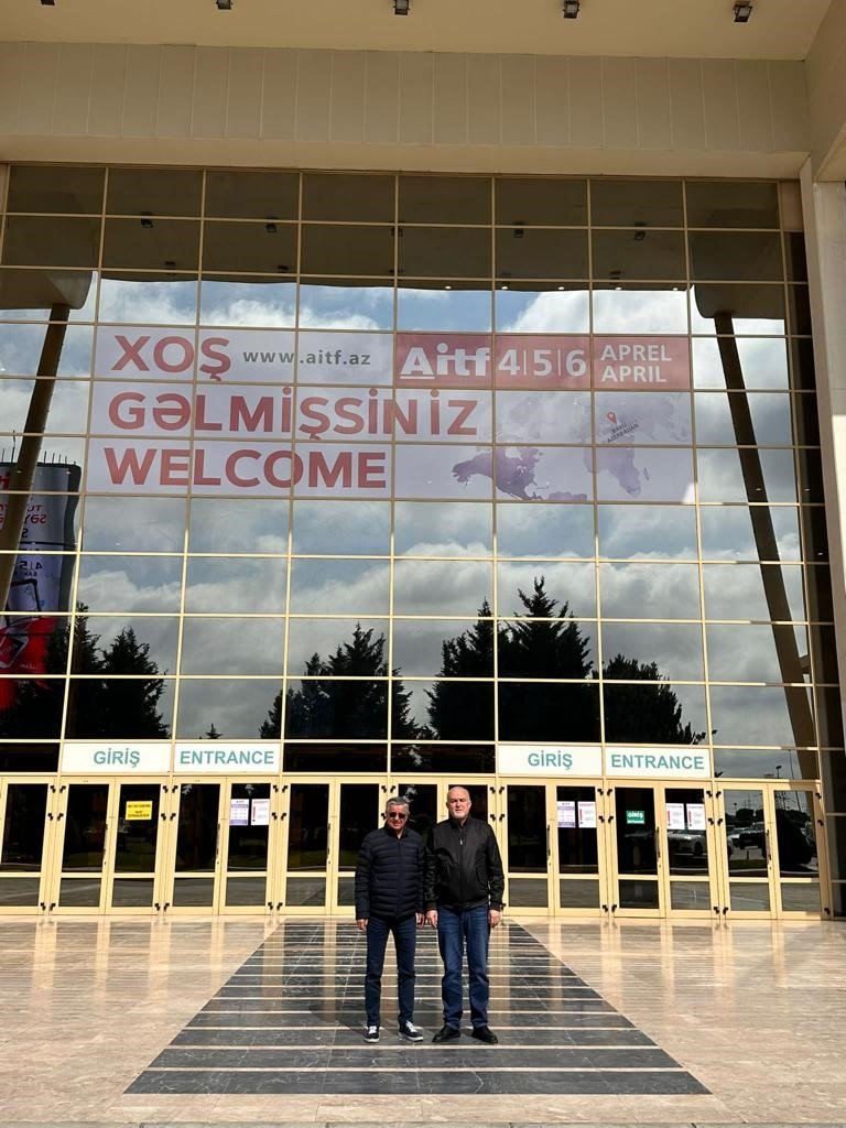 Başkan Topaloğlu Azerbaycan’da Kemer’i tanıtıyor