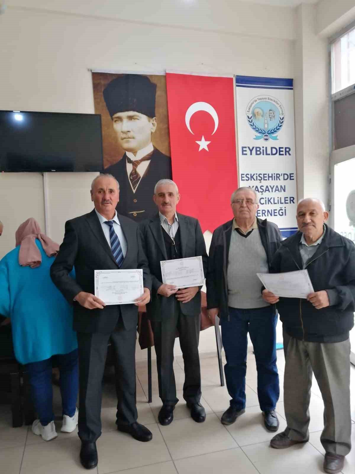 ‘Mantar Yetiştiriciliği’ kursuna katılan 40 kursiyer törenle sertifikalarını aldılar