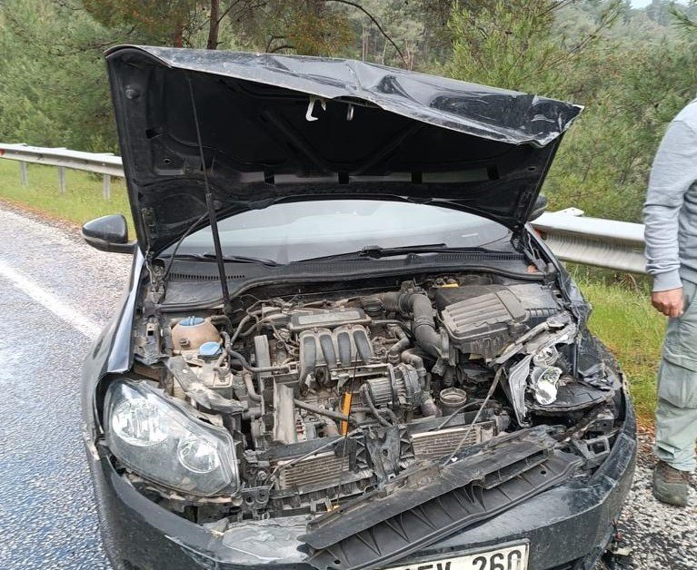 Marmaris’te yağış kazaya neden oldu