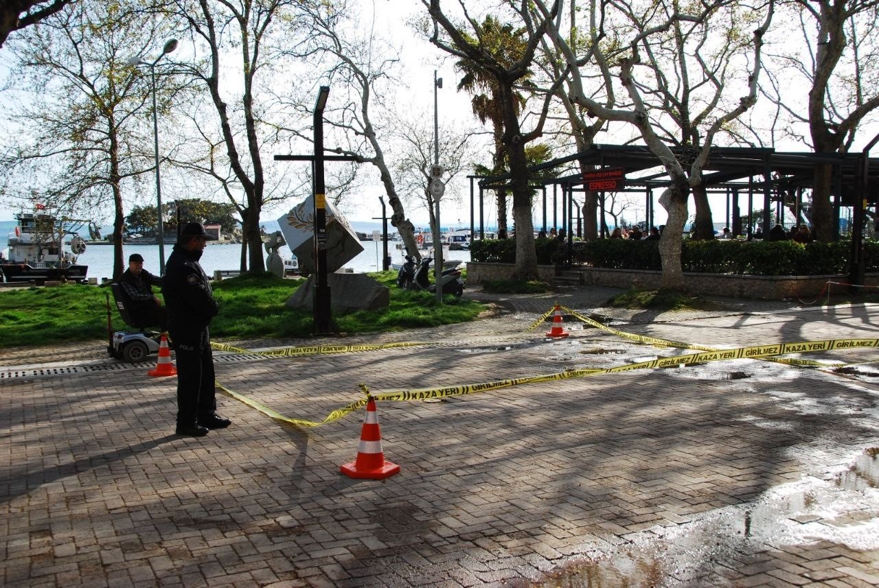 Erdek’te silahlı kavgada 1 kişi yaralandı