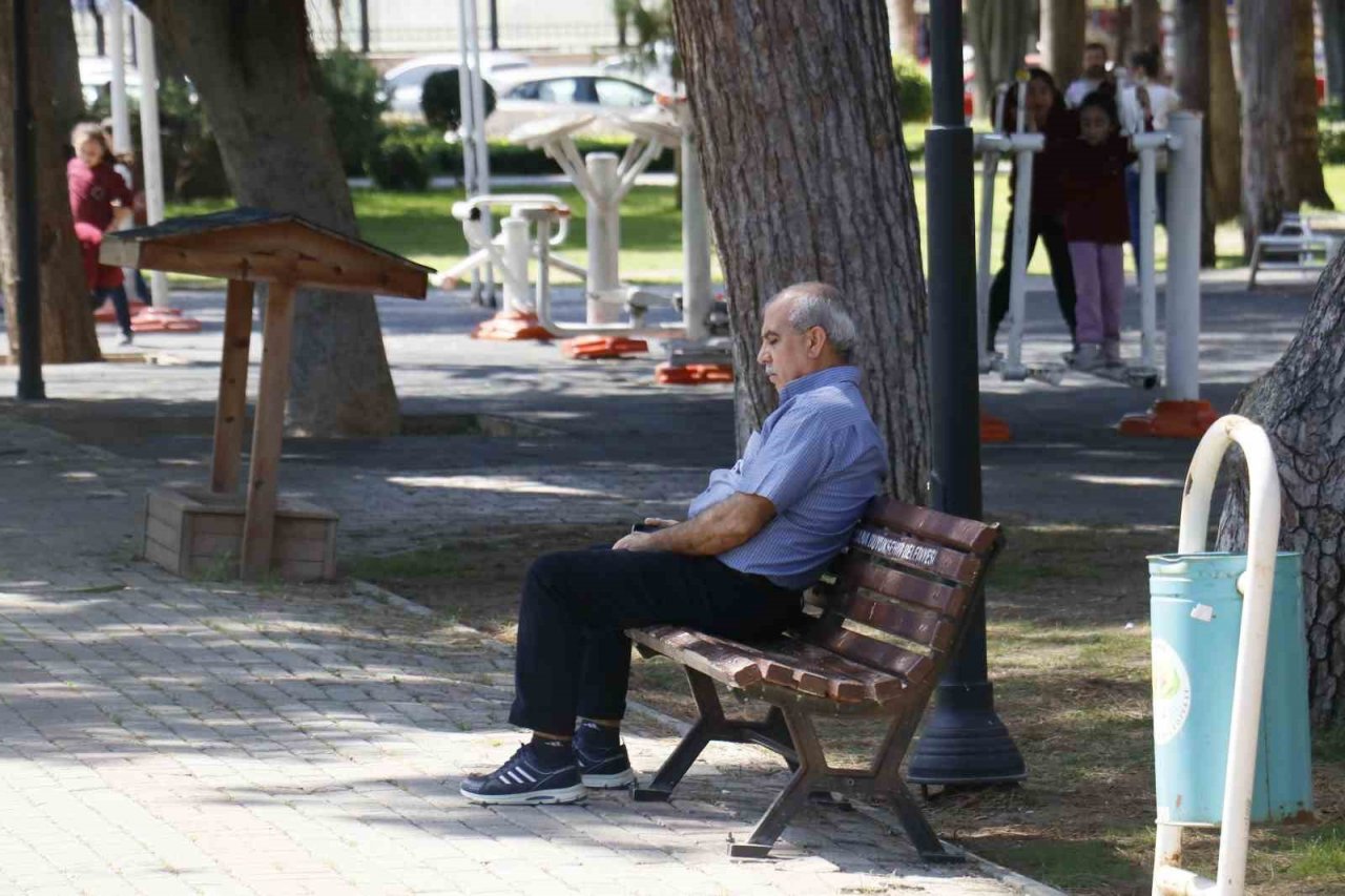 Adana’da termometreler 29 dereceyi gösterdi