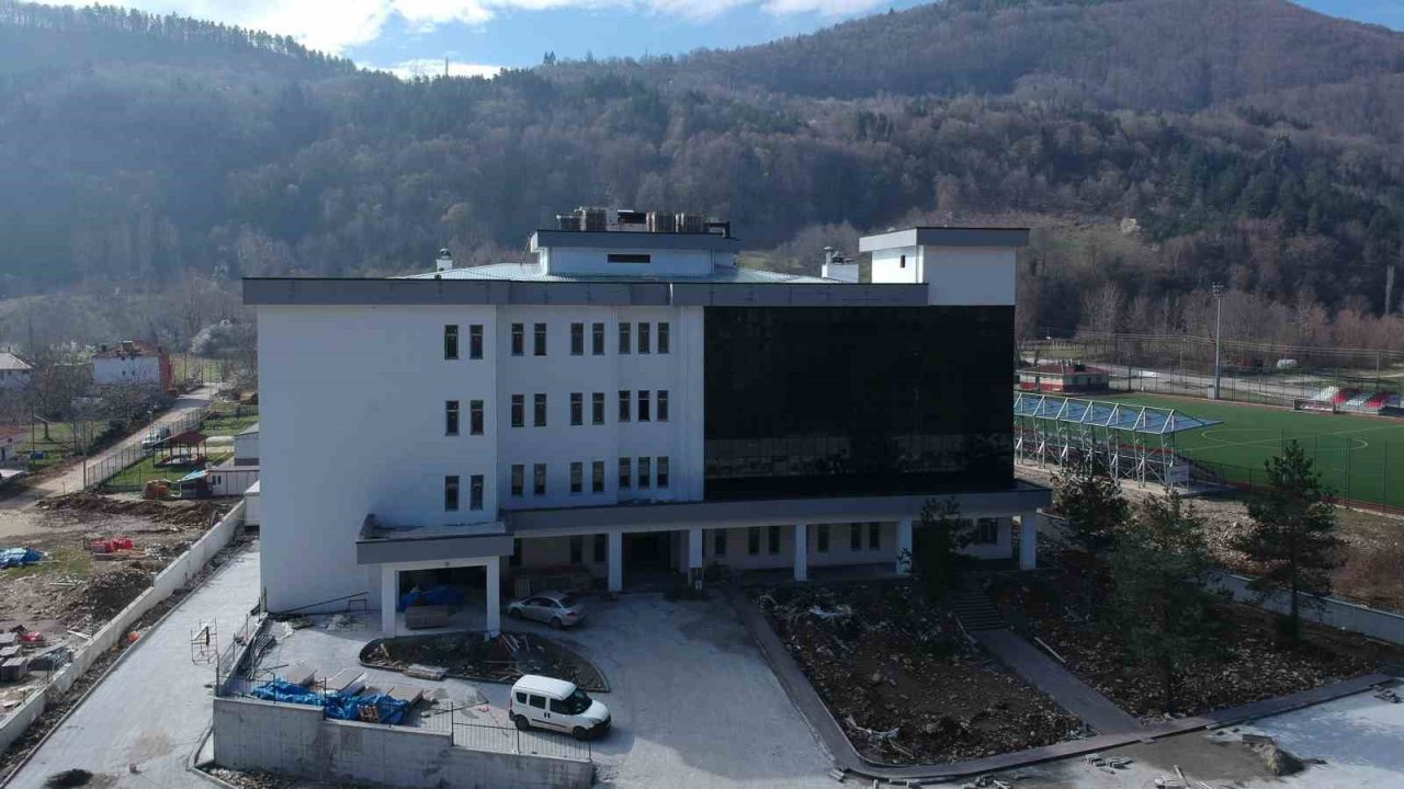 Sinop’un yeni ilçe devlet hastanesinde sona yaklaşıldı