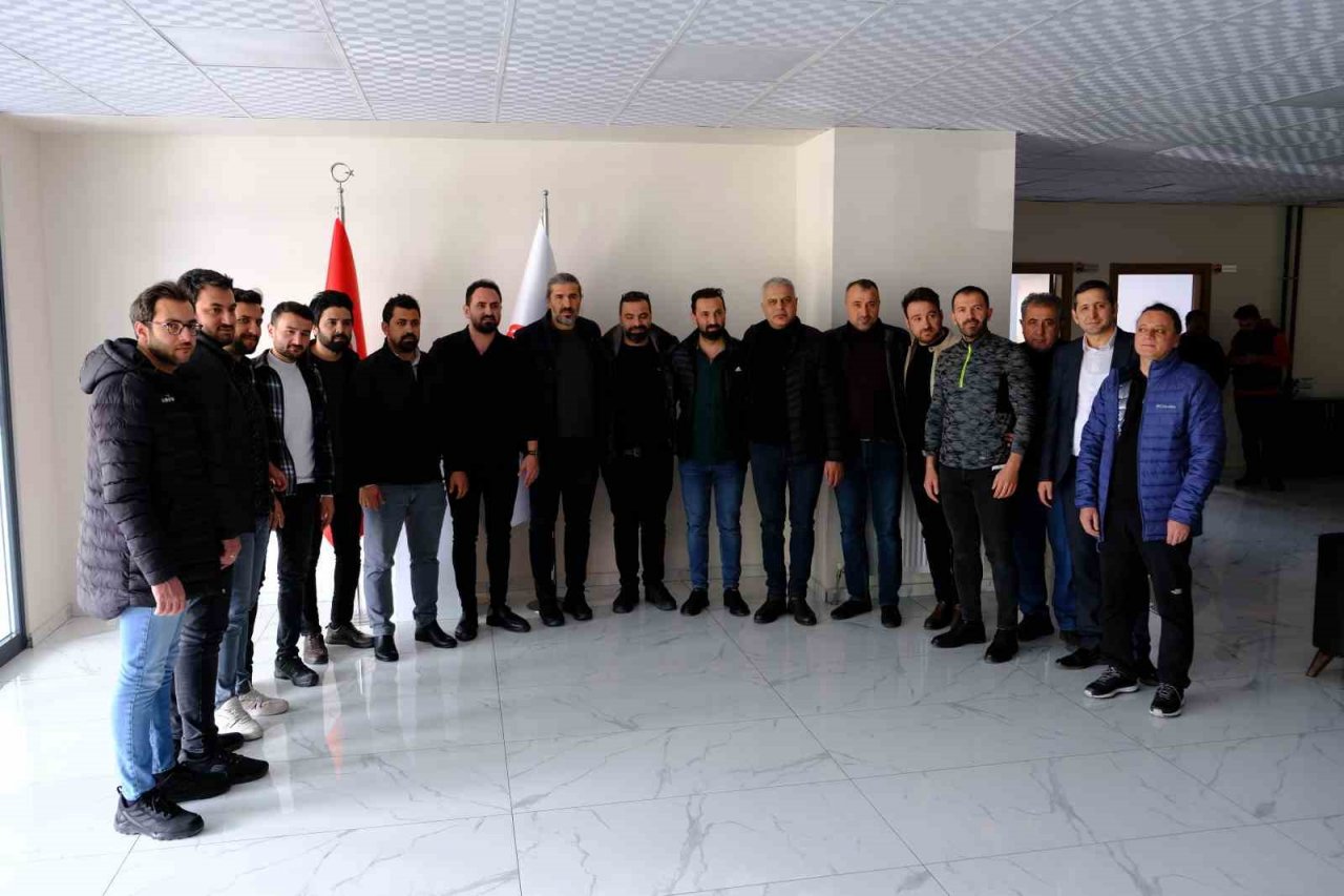 24Erzincanspor’un yeni teknik direktörü Ahmet Yıldırım oldu