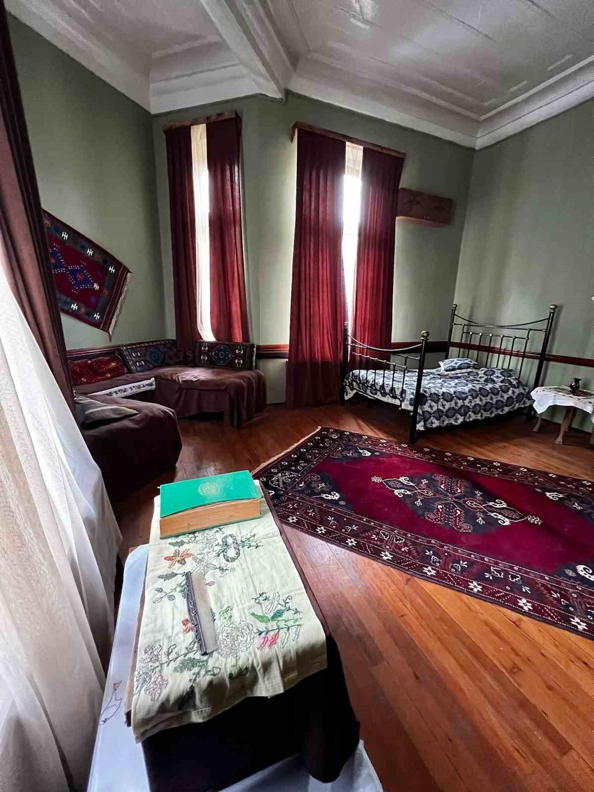 Başkan Koştu, belediyenin kapılarını sanata açtı