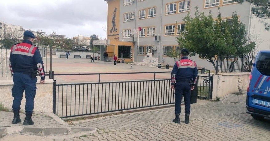 Kuşadası’nda okul denetimleri devam ediyor