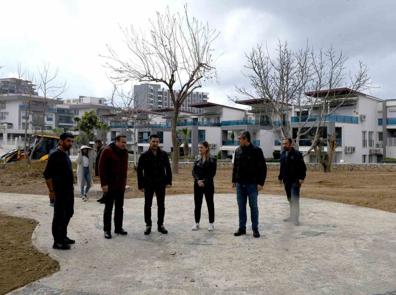 Başkan Günel yol ve park çalışmalarını yerinde inceledi