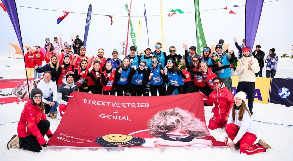 DPÜ SBF Akademisyenin yer aldığı Kadın Milli Kar Voleybolu Takımı Avrupa Şampiyonu