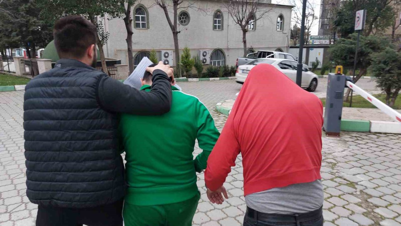 İstanbul’dan Samsun’a uyuşturucu getiren 3 kişi tutuklandı