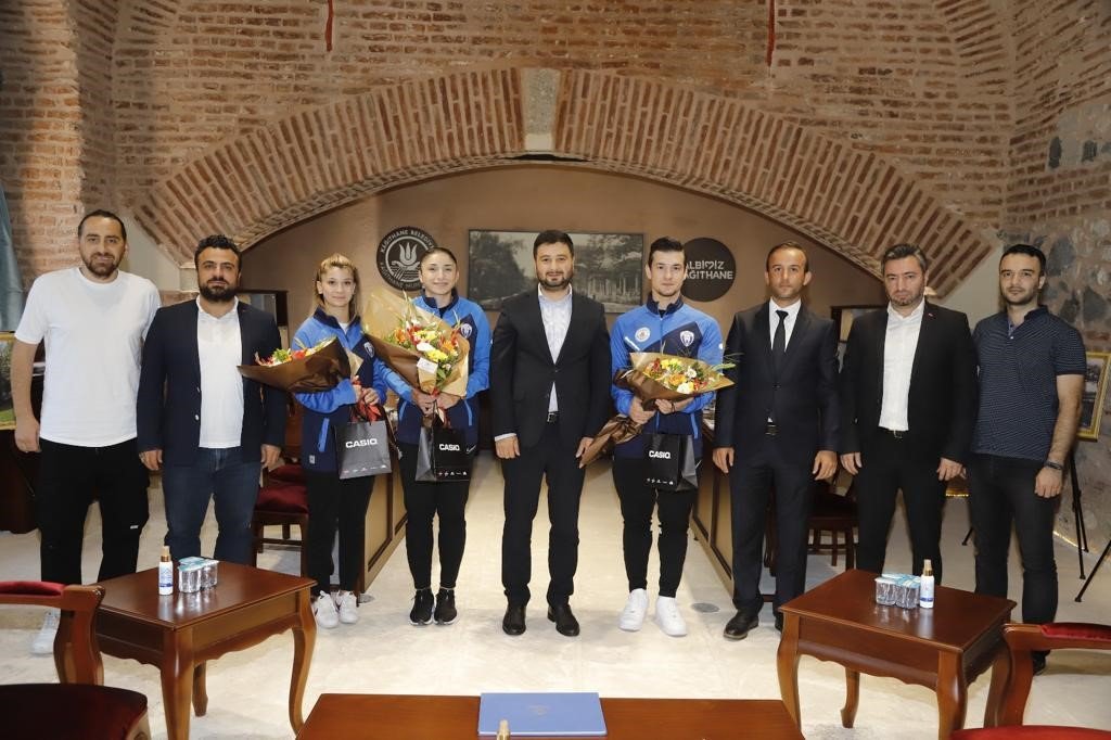 Kağıthane’nin milli sporcuları Avrupa şampiyonu oldu