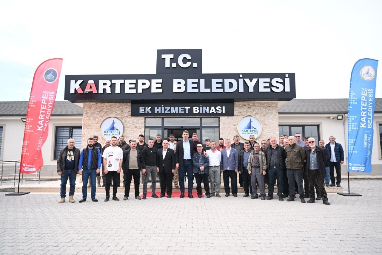 Kartepe’de çiftçilere gübre desteği