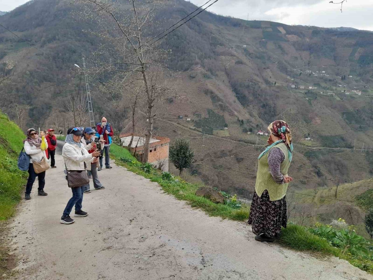 Malezyalı turistler Kuş diline hayran kaldı