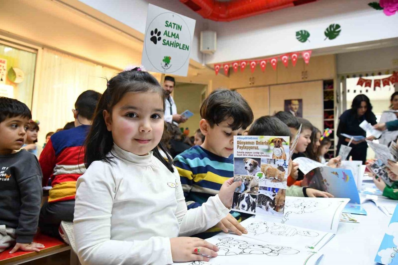 Mamak’ta Dünya Sokak Hayvanları Günü kutlandı