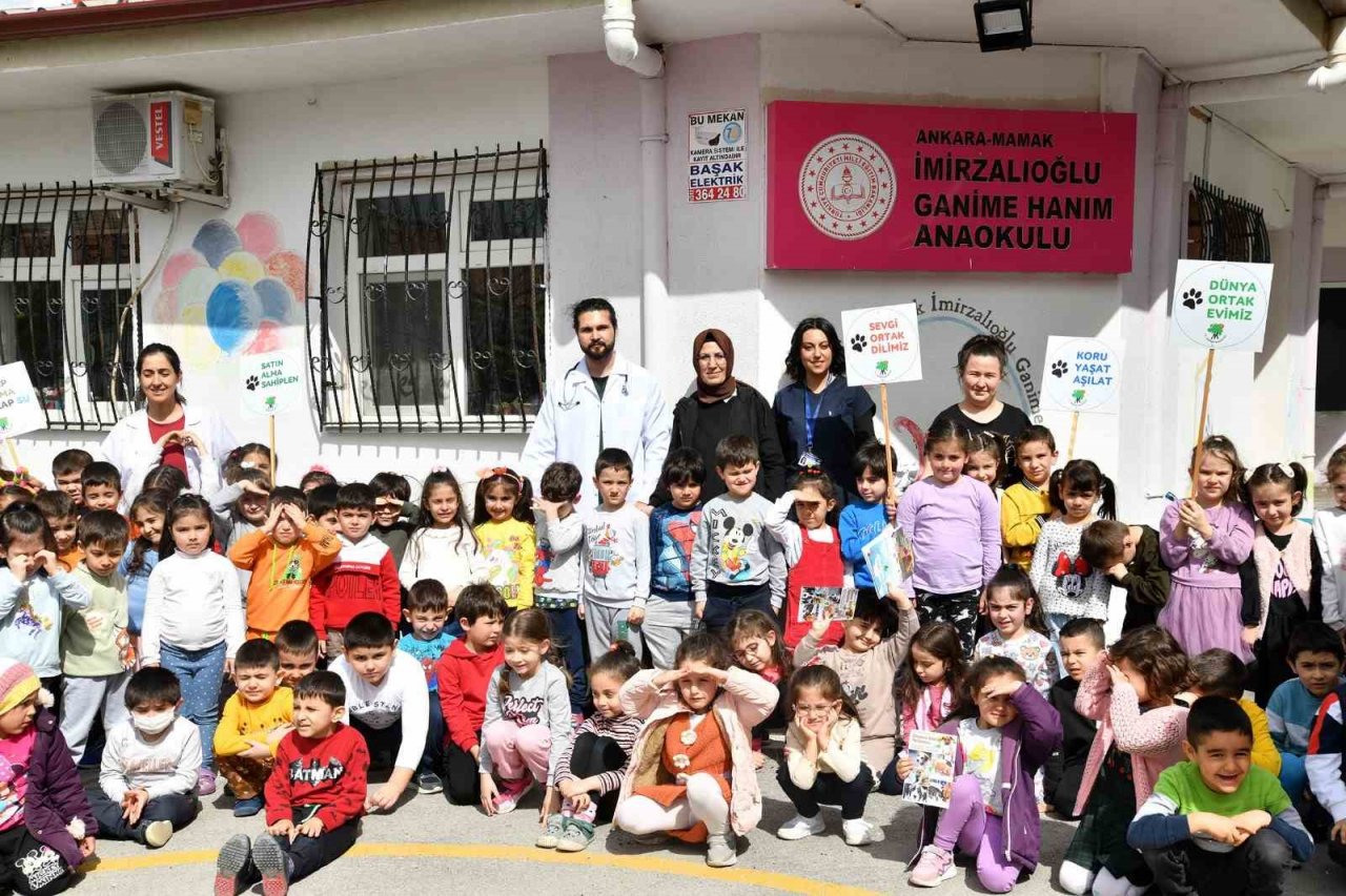 Mamak’ta Dünya Sokak Hayvanları Günü kutlandı